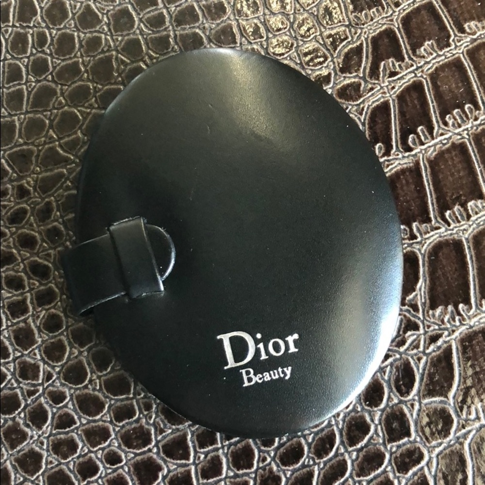 Dior double mirror